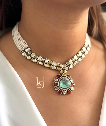 Kristina necklace set