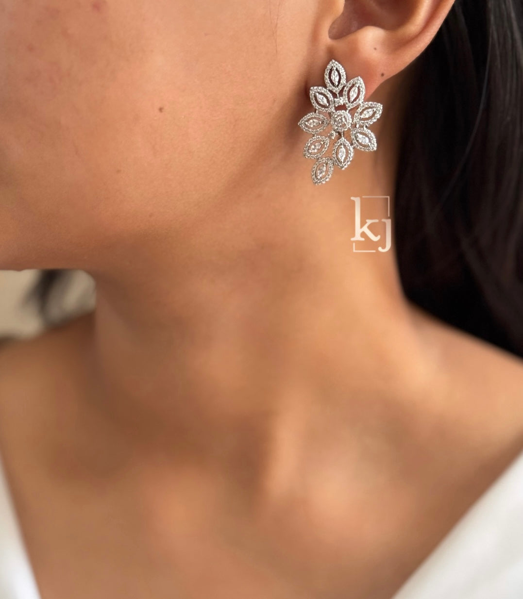 Yanik earrings set