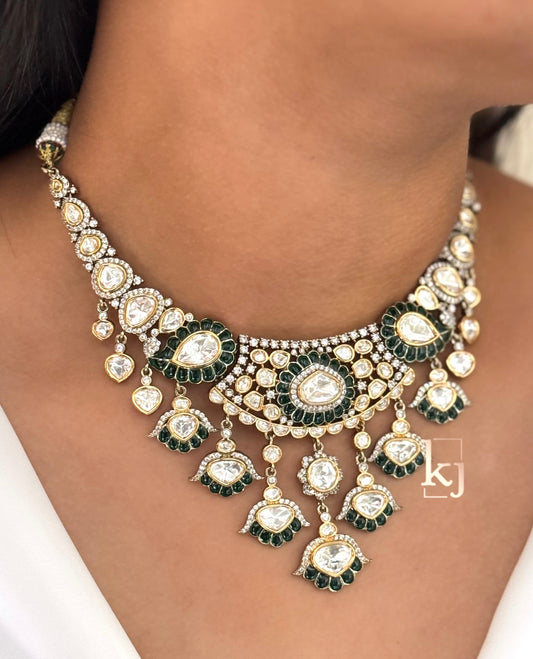 Kina necklace set