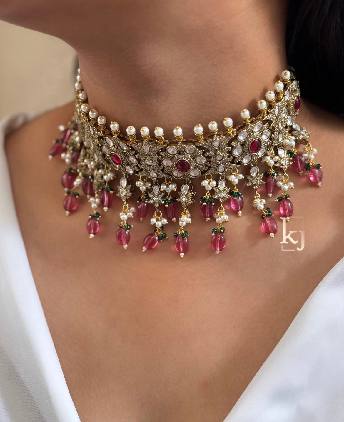 Liar choker set