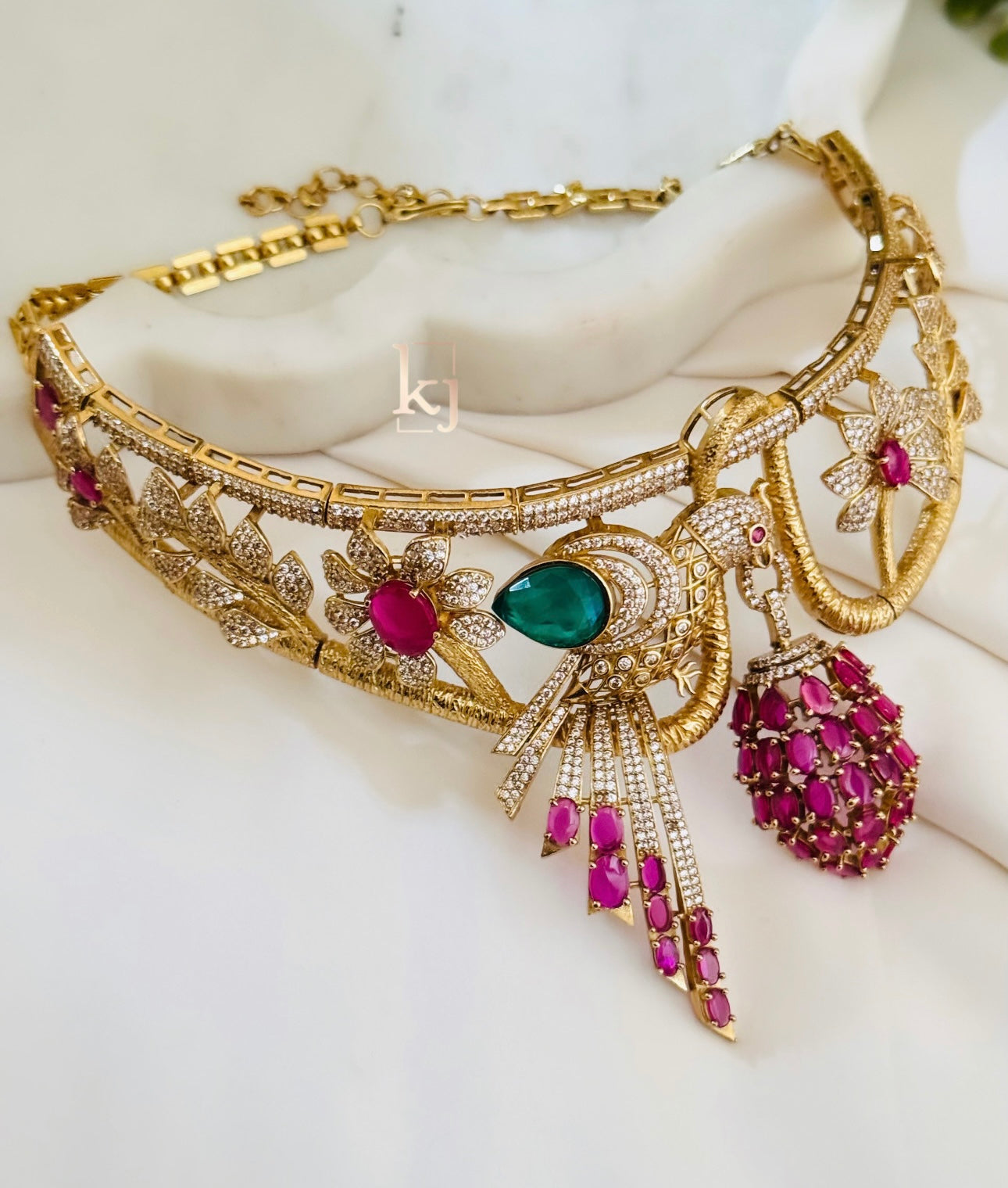 Bizaal choker set