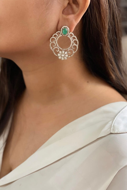 Laghuvi Earrings set