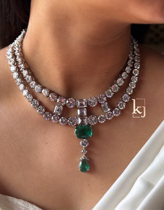 Flossie Necklace set
