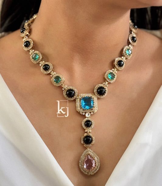Milicent pendant set