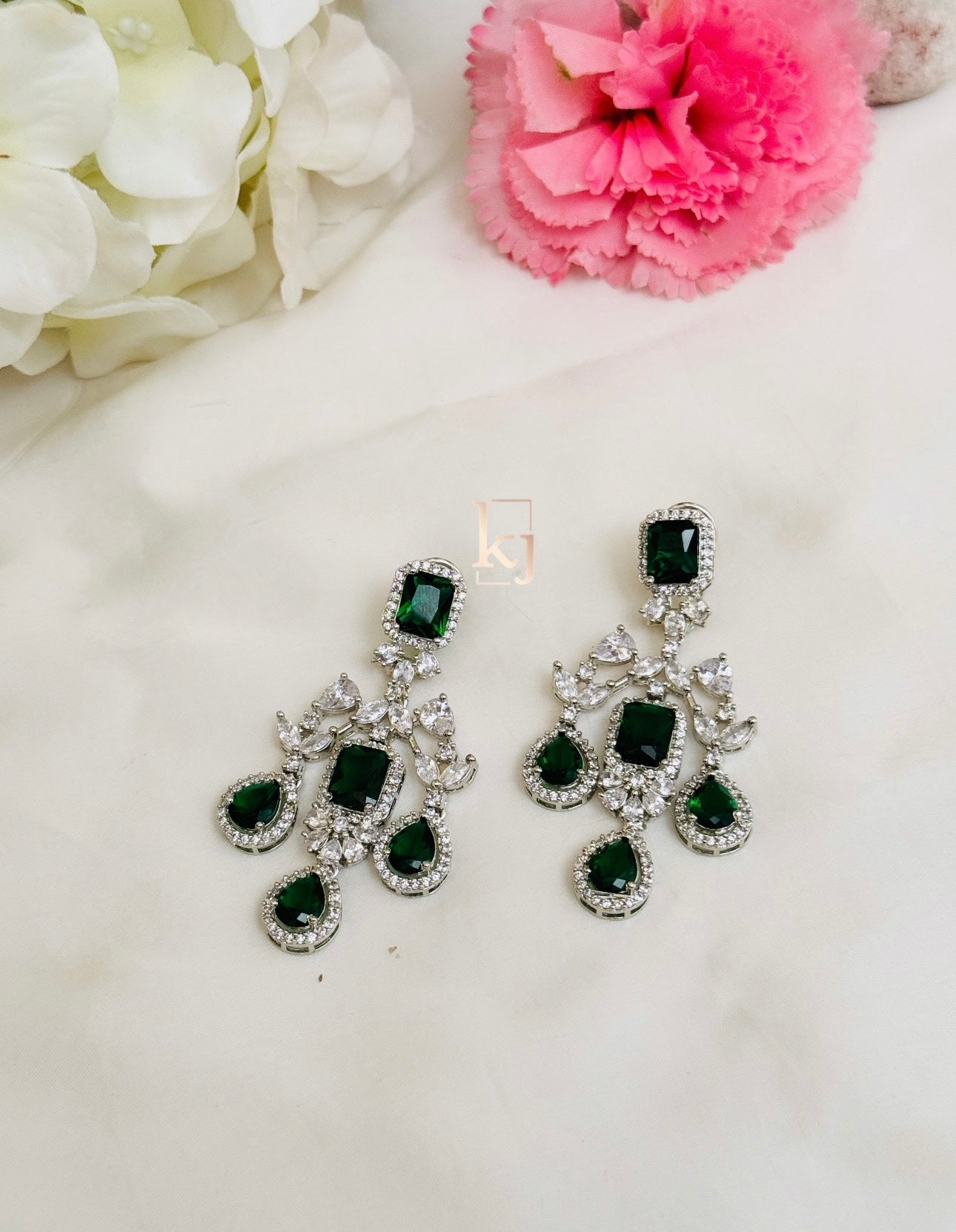 Alika Earrings set