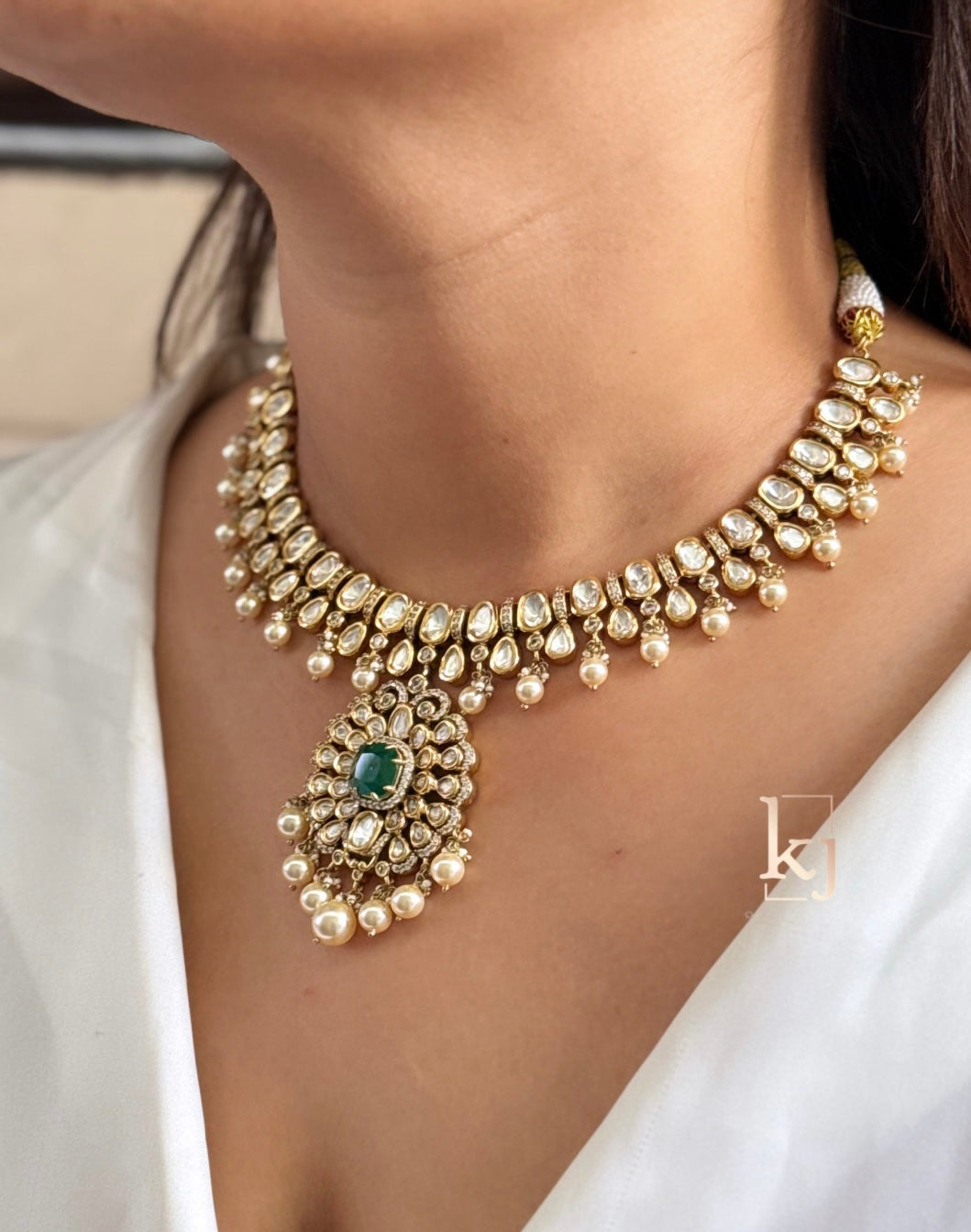 Hrida necklace set