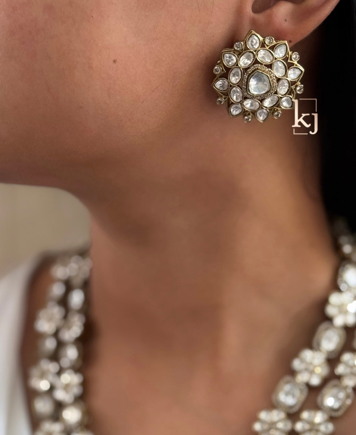 Dwivaki necklace set