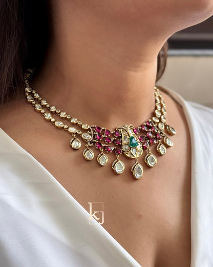 Enzi necklace set