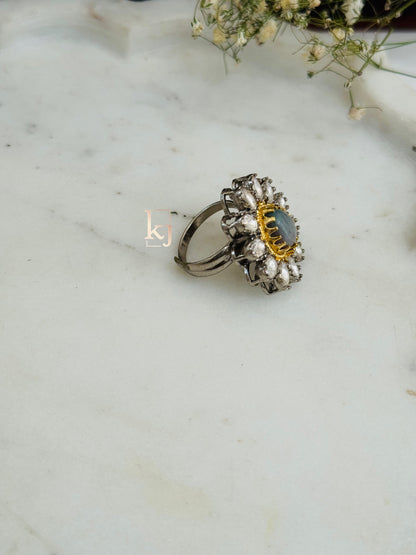 Diva ring