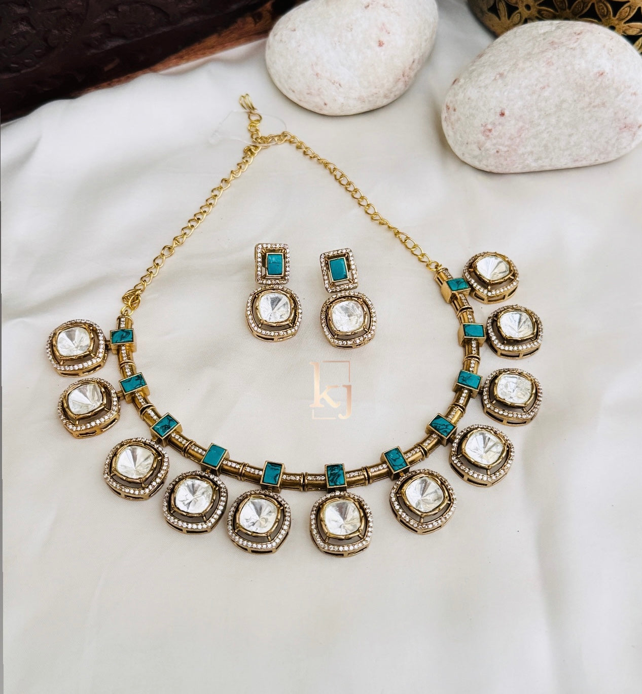 Hriva necklace set