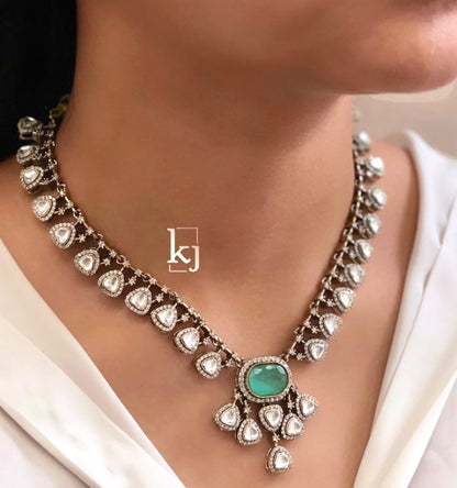 Alaya necklace set