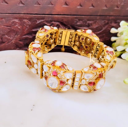 Vinoor bracelet