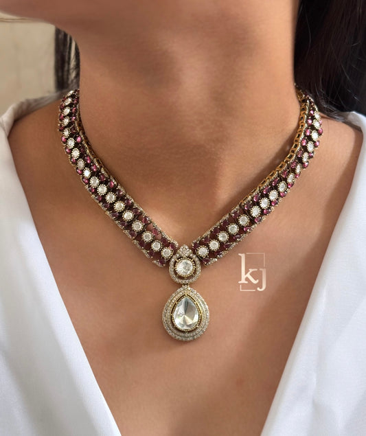 Alisa  necklace set