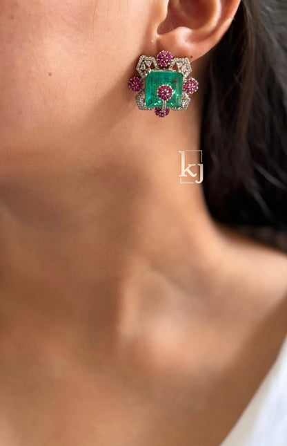 Shenal earrings set