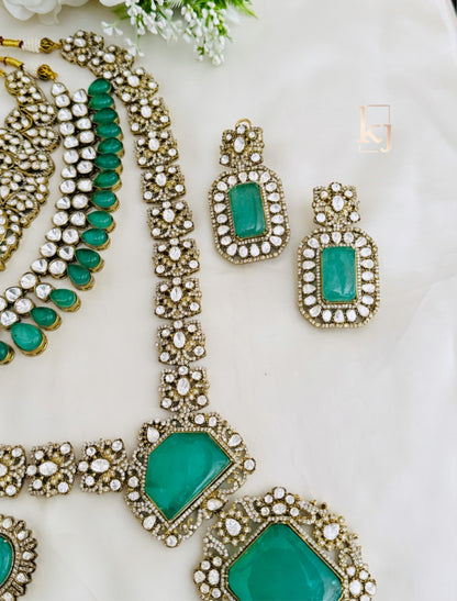Oriana Bridal set