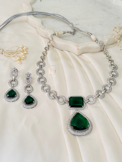 Frina necklace set