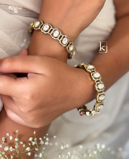 Elysia Bangle set pair