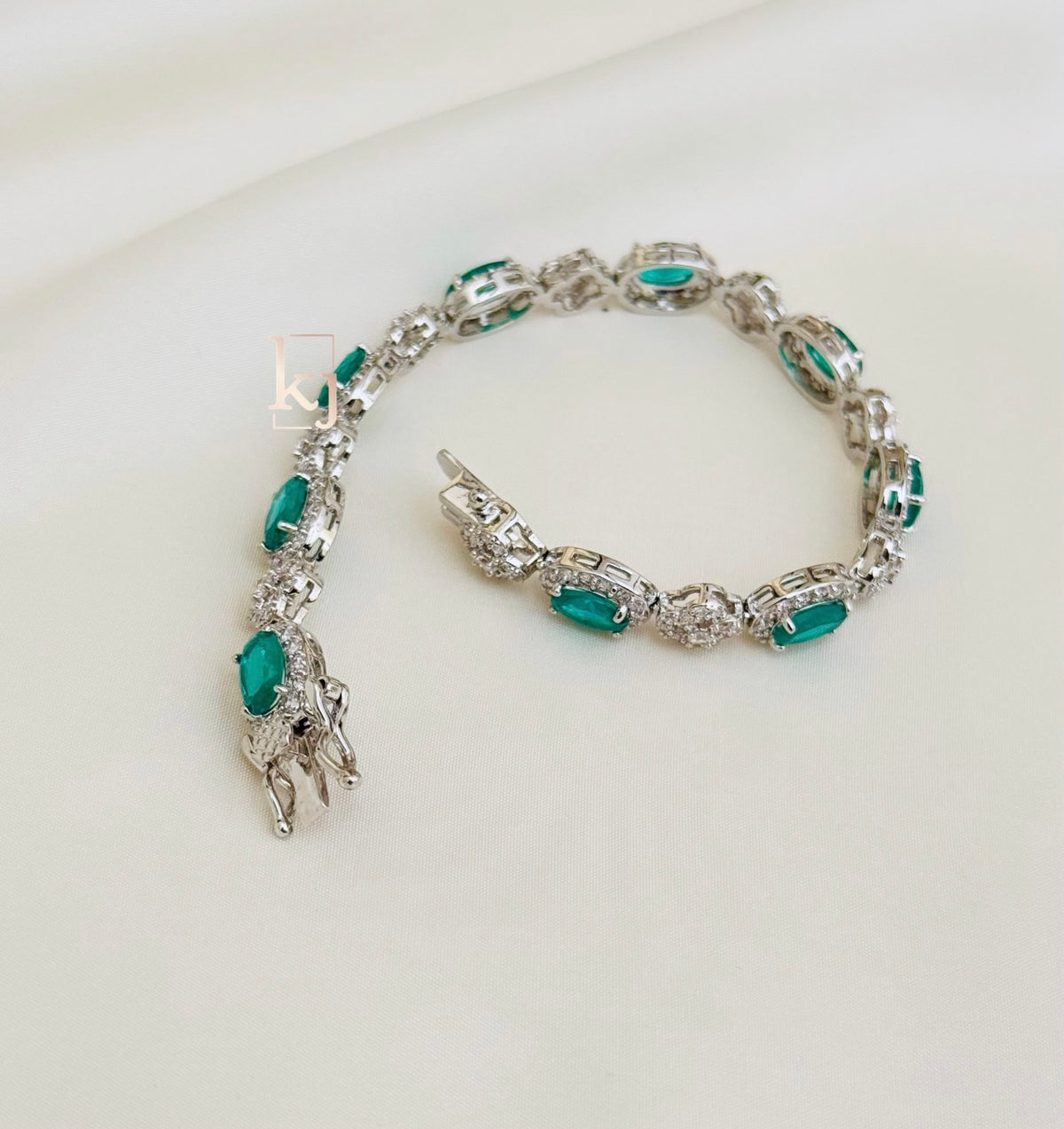 Aimie bracelet