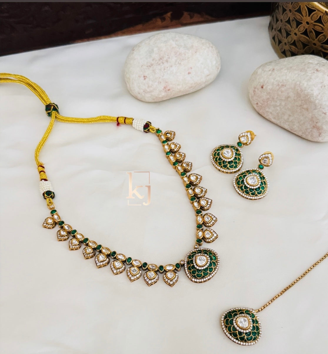 Abrielle necklace set