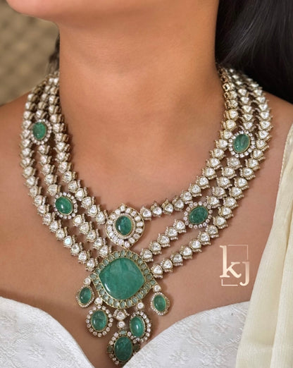 Noemi Necklace set