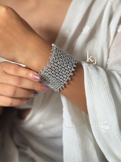 Lipi Bracelet