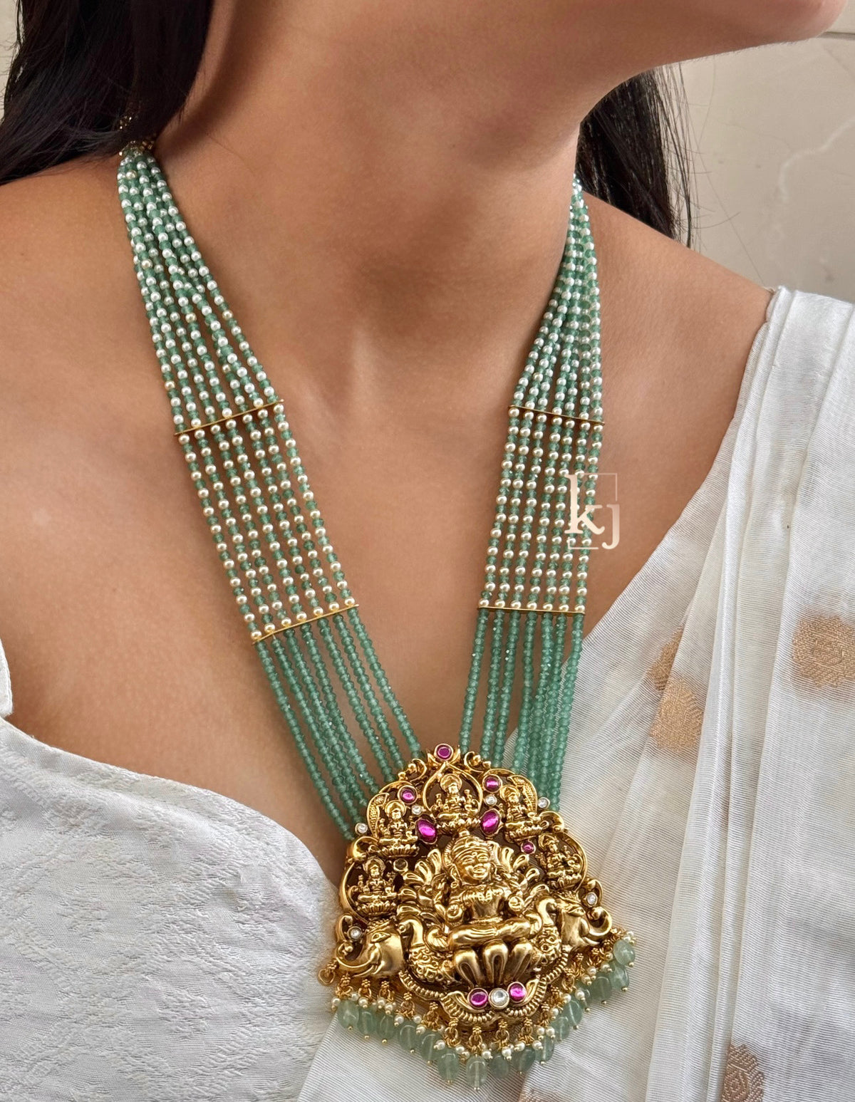 Lakshmi pendant set