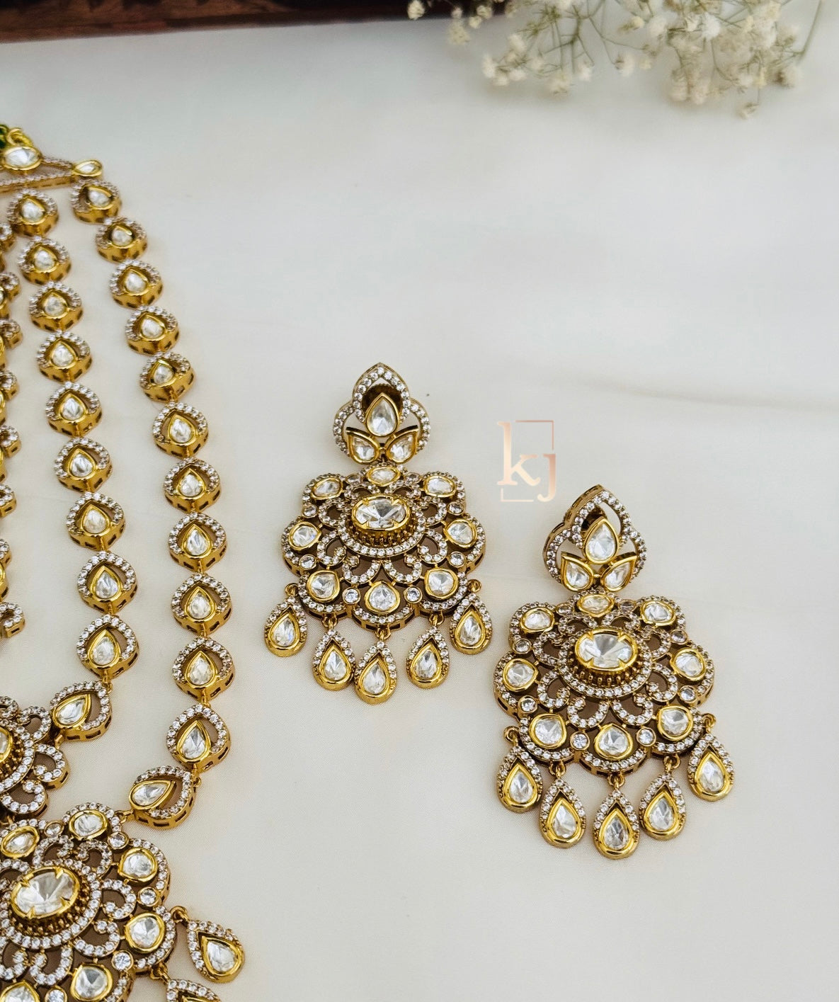 Letica necklace set