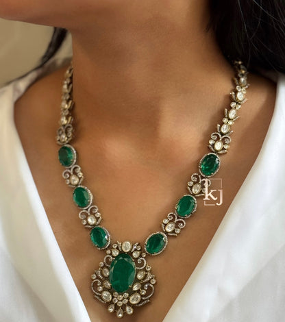 Yarshi bridal set