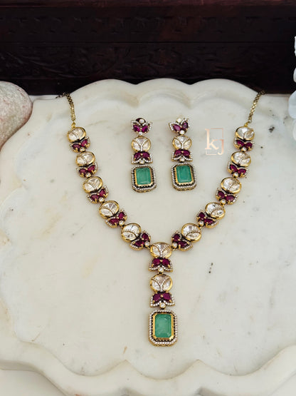 Viana necklace set