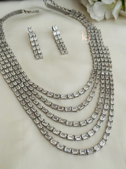 Macario necklace set