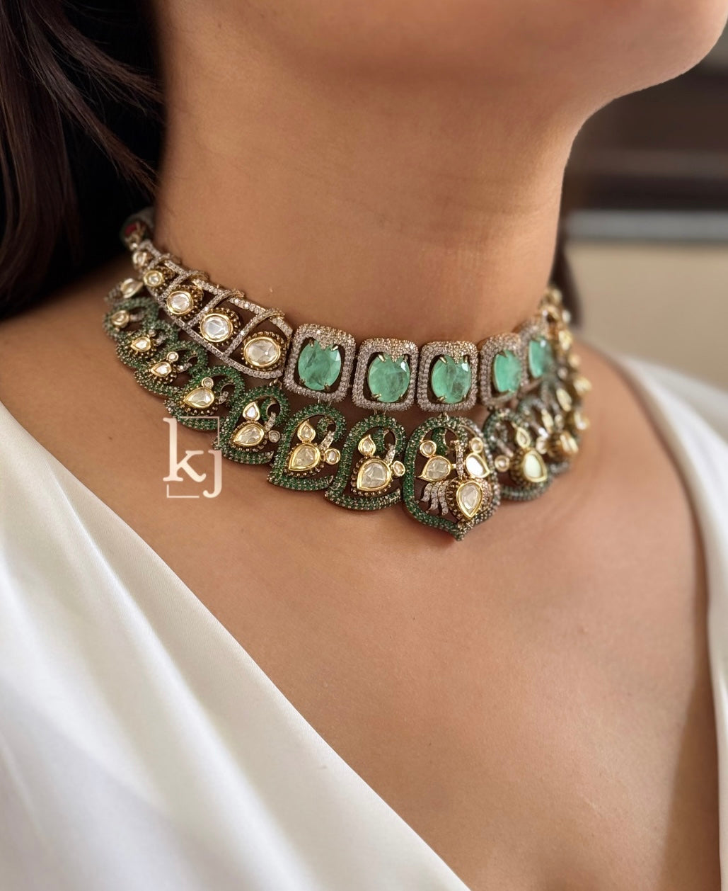 Hima choker set