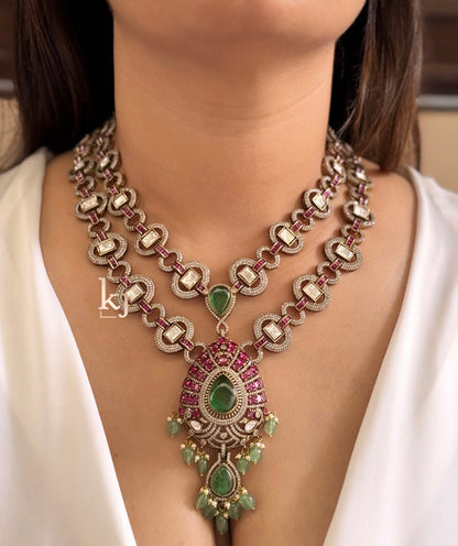 Rimora necklace set