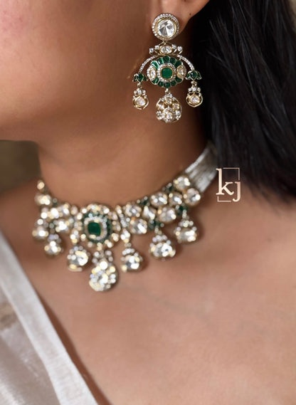 Enya choker set