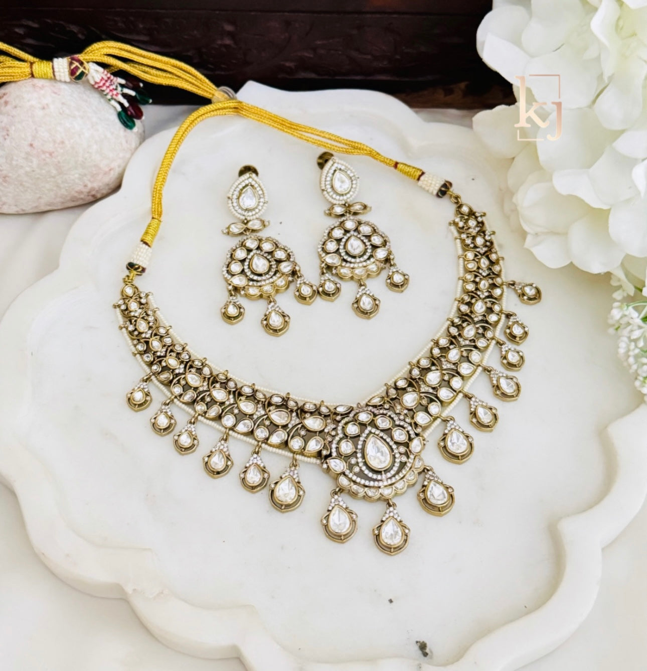 Shiara necklace set
