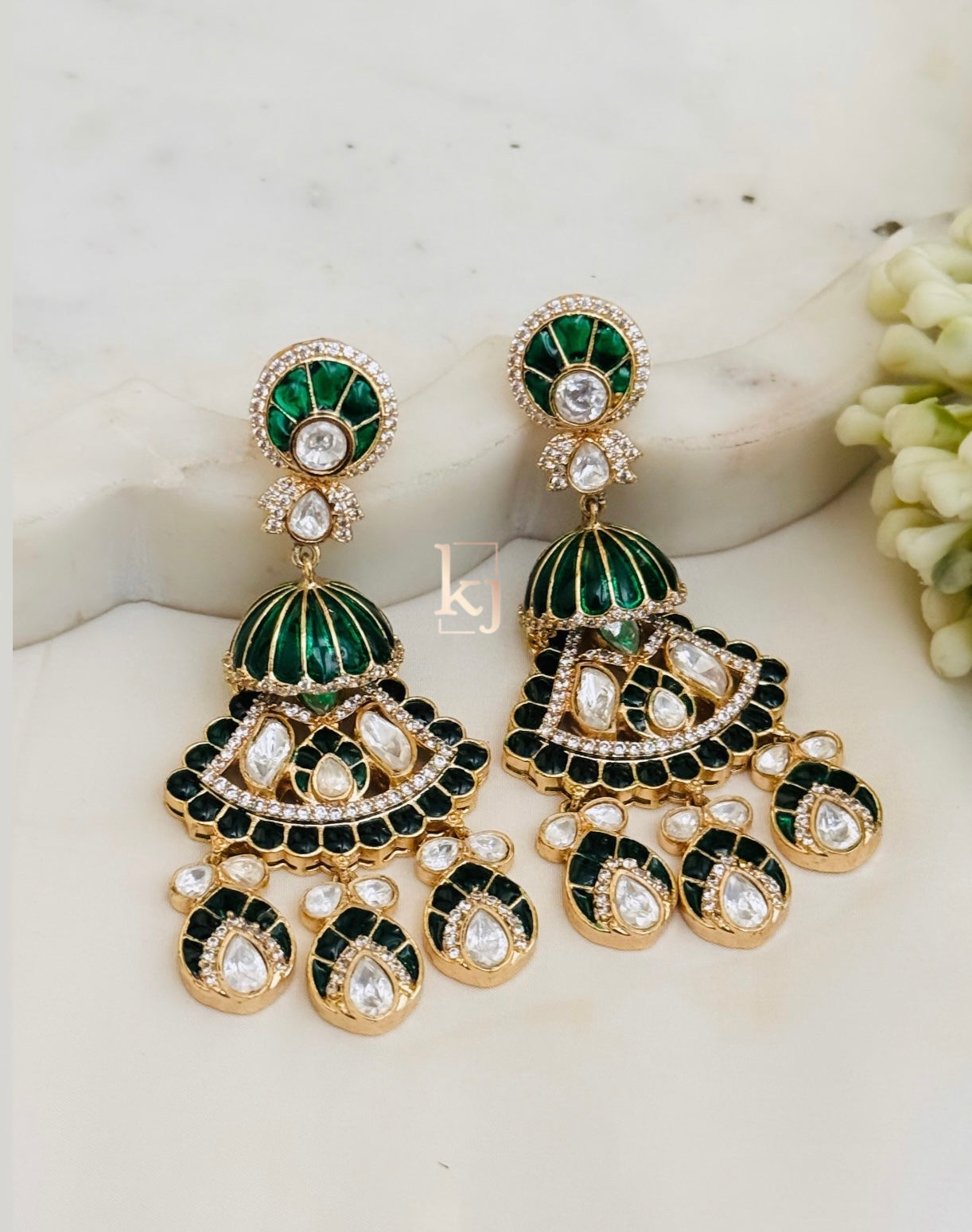 Nio earrings set