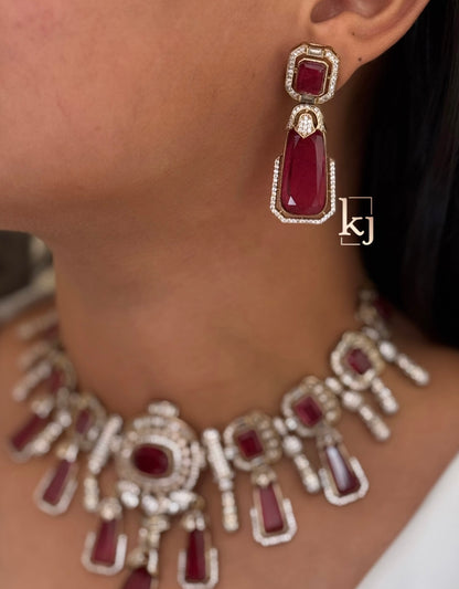 Silvie choker set