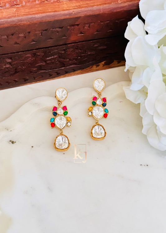 Yashfa earrings set
