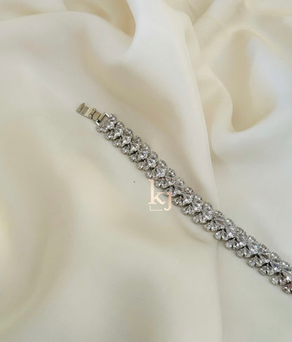 Isla bracelet