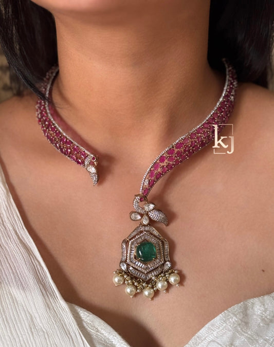 Delaney necklace set