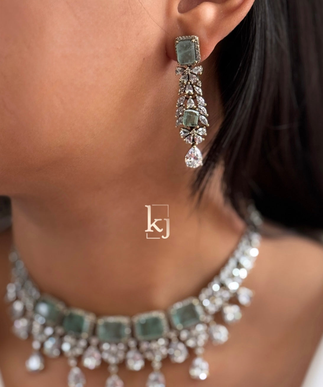 Zion necklace set