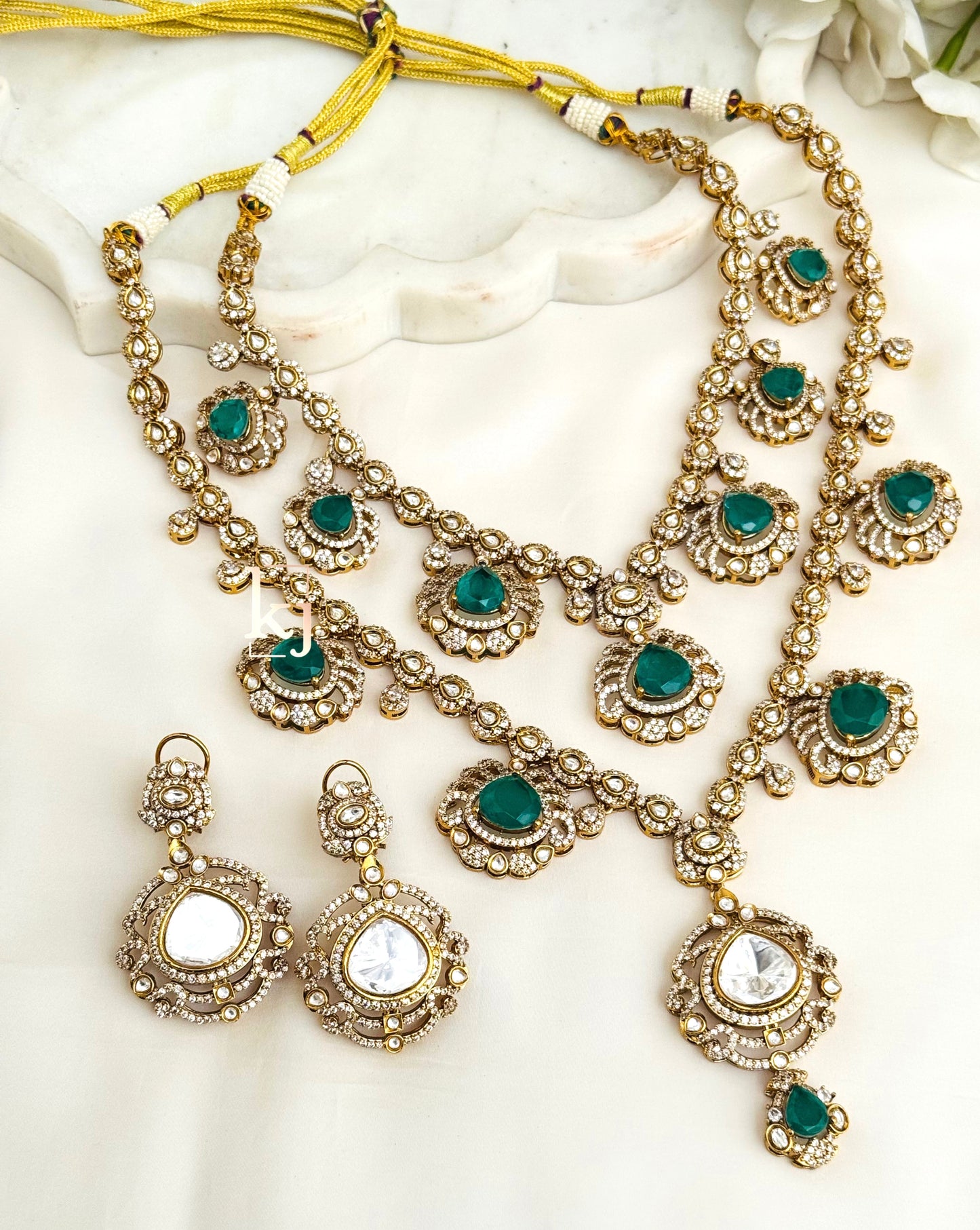 Risa necklace set