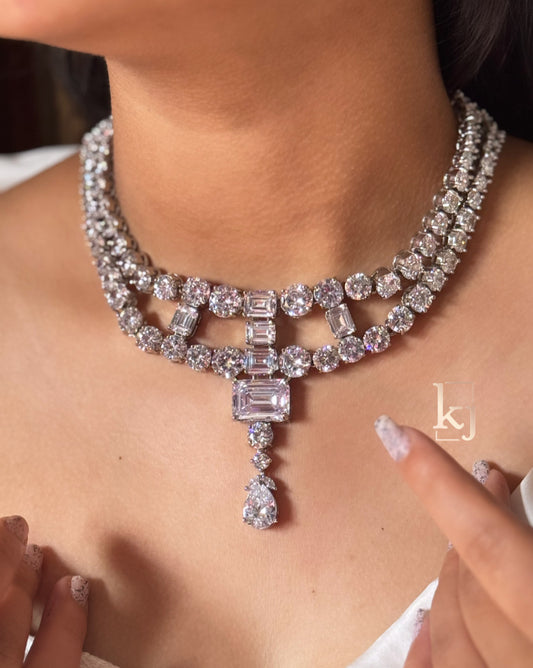 Flossie Necklace set