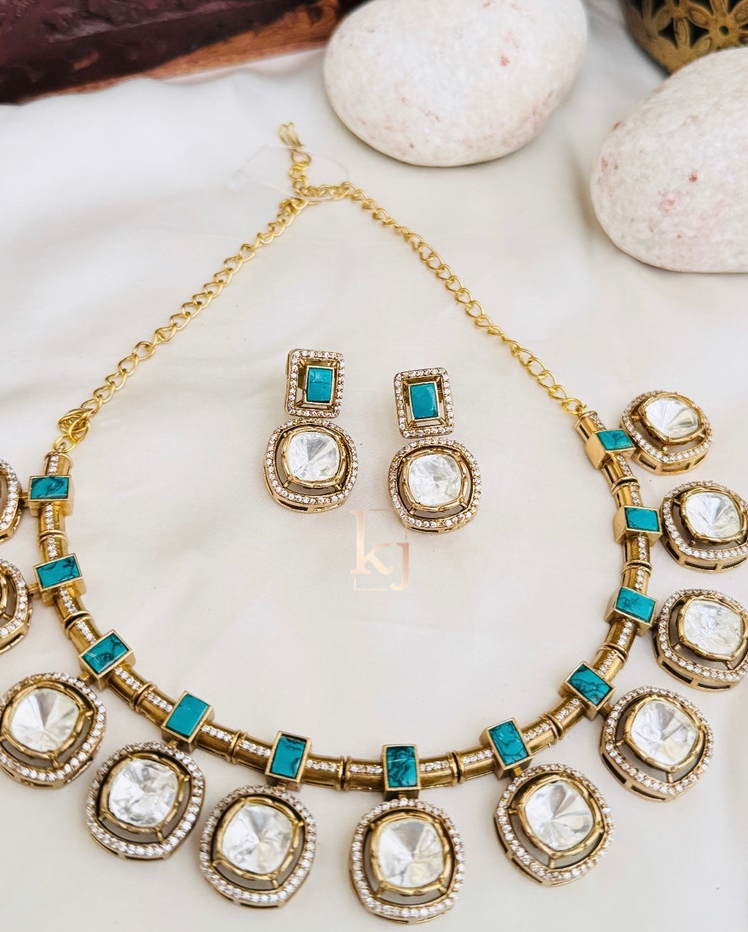 Hriva necklace set