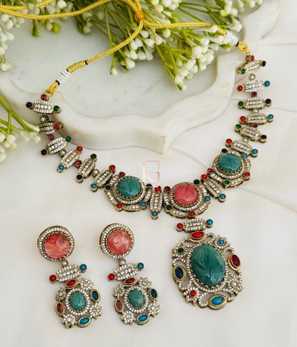 Yuvika necklace set