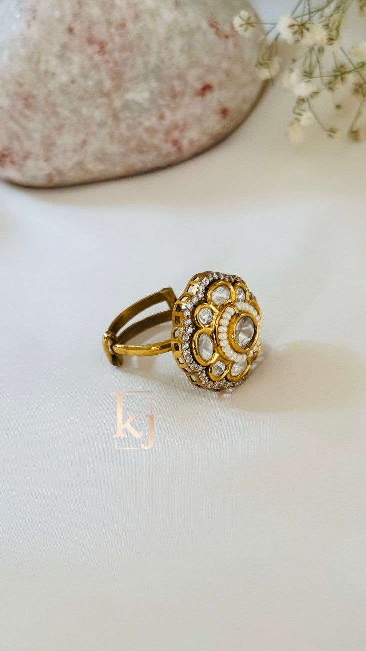 Avani ring