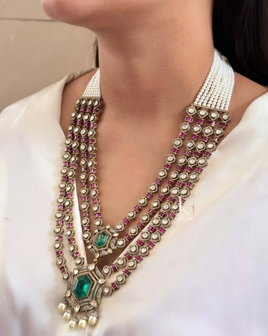 Madhya necklace set