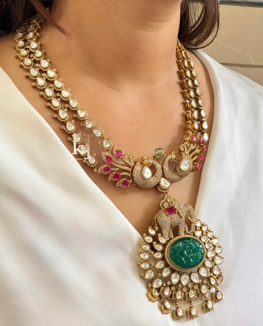 Mirzana necklace set