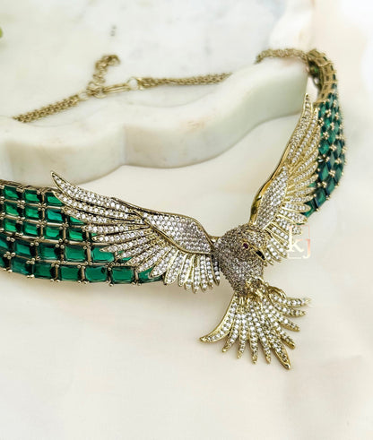 Eagle choker set