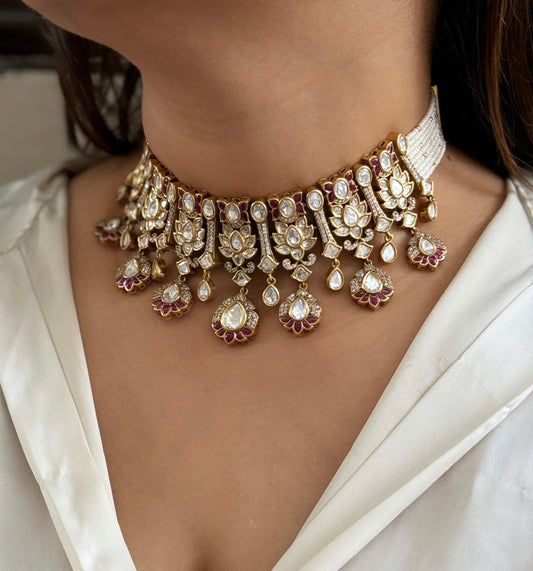 Raven Choker set
