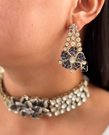 Petal choker set